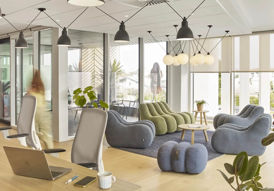 Delaforge Diffusion | aménagement de bureaux | espace détente moderne | Seine-et-Marne (77)