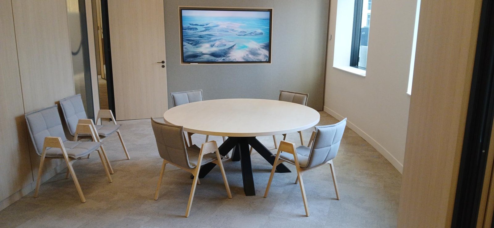 Delaforge Diffusion | aménagement d’espaces de travail sur-mesure